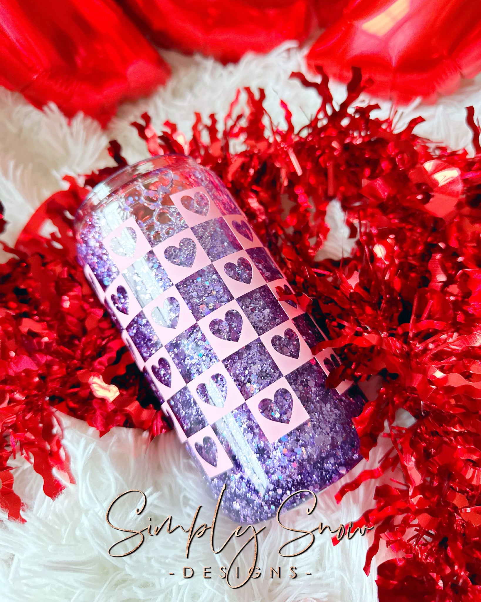 CHECKER HEARTS SNOWGLOBE